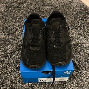 Adidas Swift Run size 11k black